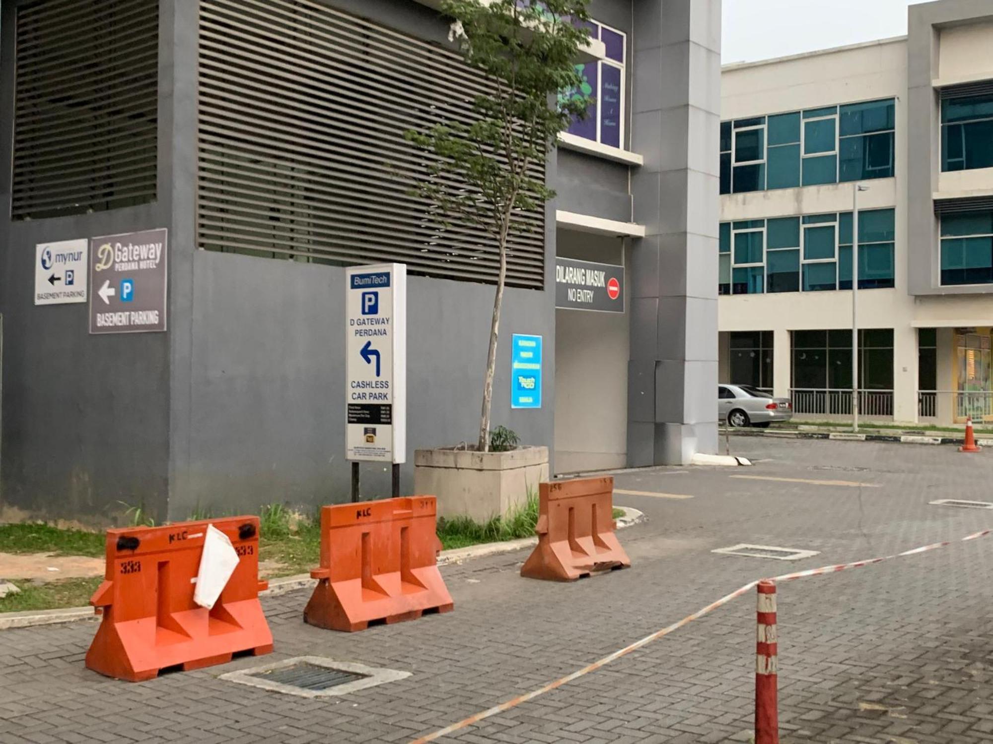 D Gateway Perdana Hotel Bangi Exteriör bild